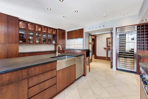 20 E Cedar St #10C, Chicago, IL 60611 photo 22