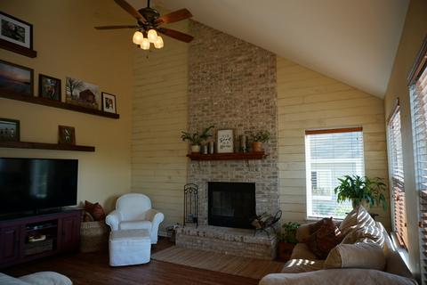 9007 Daniel Ln, Spring Grove, IL 60081 photo 3