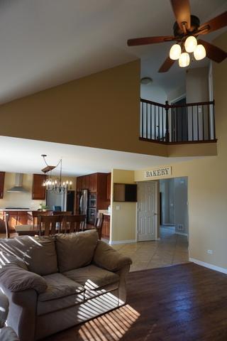 9007 Daniel Ln, Spring Grove, IL 60081 photo 5