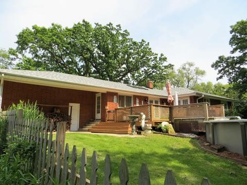 16 W425 Timberlake Dr, Willowbrook, IL 60527 photo 9