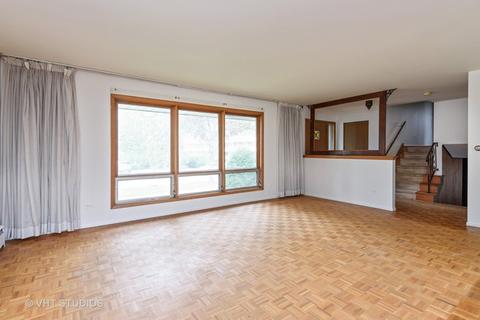 381 Beau Dr, Des Plaines, IL 60016 photo 3