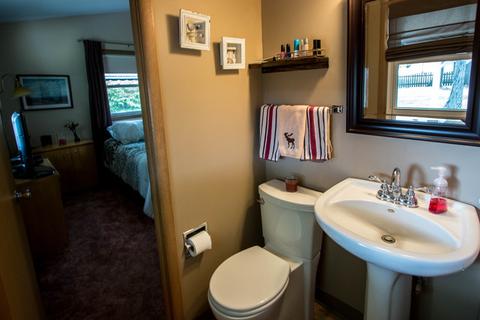 644 Deerpath Rd, East Dundee, IL 60118 photo 10