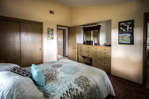 644 Deerpath Rd, East Dundee, IL 60118 photo 9
