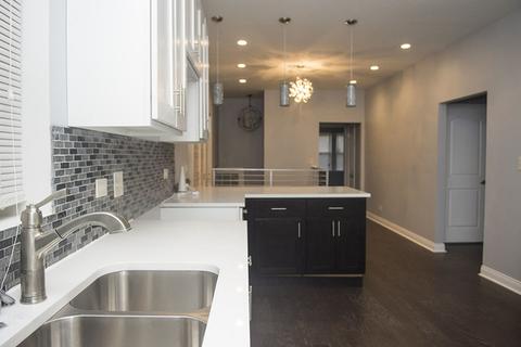 6038 S Champlain Ave, Chicago, IL 60637 photo 7