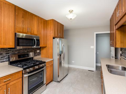 2614 John Bourg Dr, Plainfield, IL 60586 photo 2