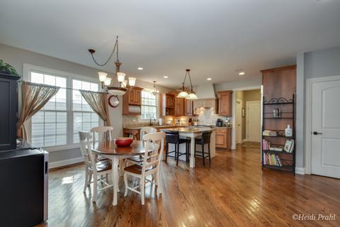 819 N Eagle St, Naperville, IL 60563 photo 9