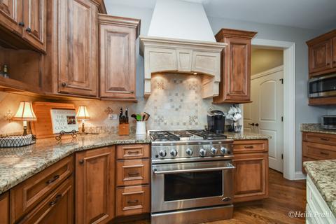 819 N Eagle St, Naperville, IL 60563 photo 8