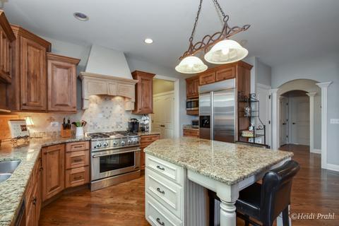 819 N Eagle St, Naperville, IL 60563 photo 6
