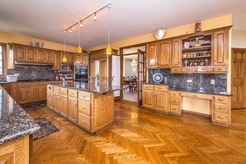 8 S281 Hampton Cir, Naperville, IL 60540 photo 7