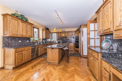 8 S281 Hampton Cir, Naperville, IL 60540 photo 8