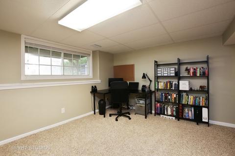 1452 Garnet Cir, Hoffman Estates, IL 60192 photo 18