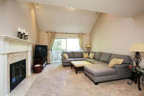 1452 Garnet Cir, Hoffman Estates, IL 60192 photo 2