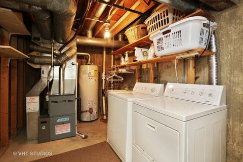 1452 Garnet Cir, Hoffman Estates, IL 60192 photo 21