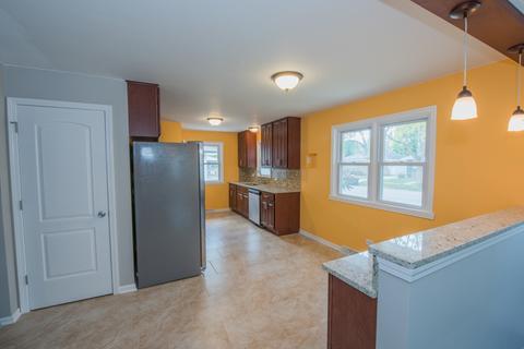 18417 Oak Ave, Lansing, IL 60438 photo 11