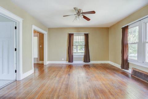 431 E Belle Ave, Rantoul, IL 61866 photo 8