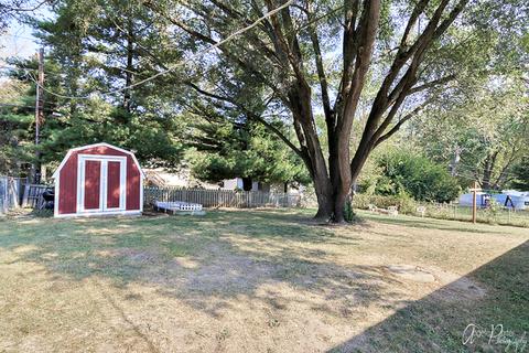 1412 May Ave, Mchenry, IL 60050 photo 3