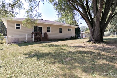 1412 May Ave, Mchenry, IL 60050 photo 4
