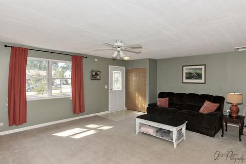 1412 May Ave, Mchenry, IL 60050 photo 8