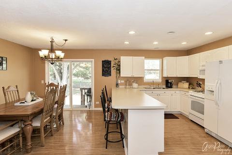 1412 May Ave, Mchenry, IL 60050 photo 12
