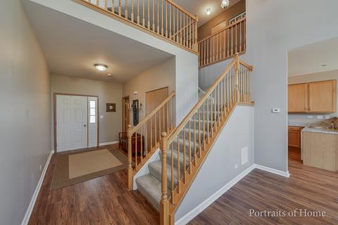 3050 Creekside Dr, Plainfield, IL 60586 photo 2