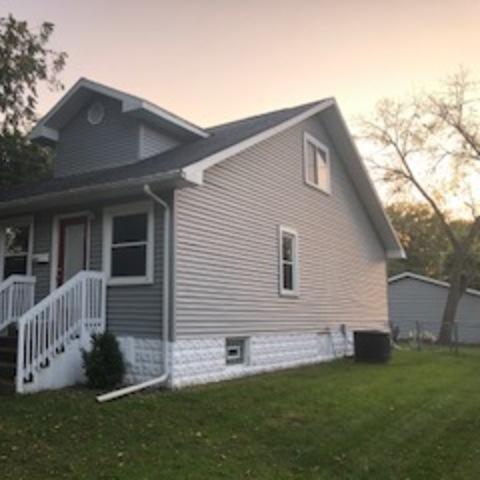 1015 S 6th Ave, Kankakee, IL 60901 photo 2