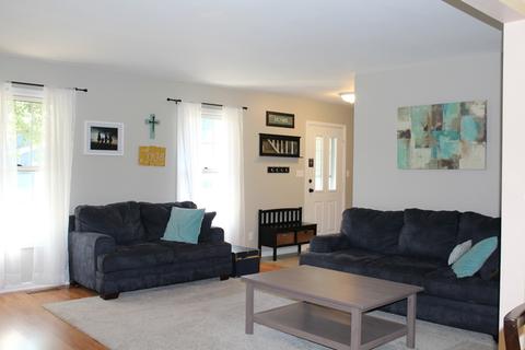 313 S Cross Trl, Mchenry, IL 60050 photo 11