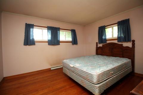 846 Ford Ave, Elgin, IL 60120 photo 9