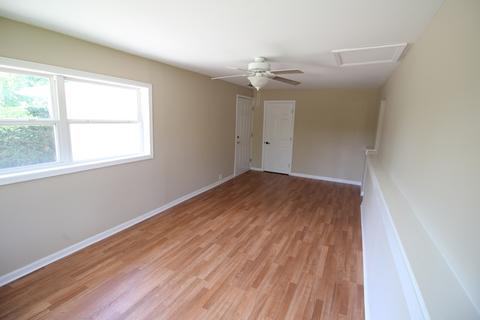 50 Westview St, Hoffman Estates, IL 60169 photo 11