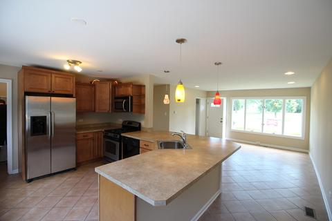 50 Westview St, Hoffman Estates, IL 60169 photo 5