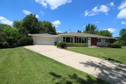 50 Westview St, Hoffman Estates, IL 60169 photo 3