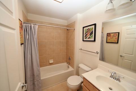 660 Prestwick Ln #505, Wheeling, IL 60090 photo 9