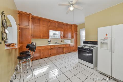 514 Jackson St, Aurora, IL 60505 photo 7