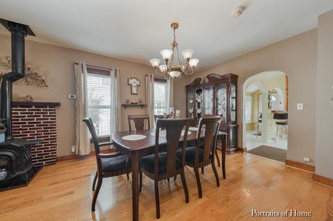 514 Jackson St, Aurora, IL 60505 photo 5