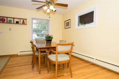 524 E Turner Ave, Roselle, IL 60172 photo 5