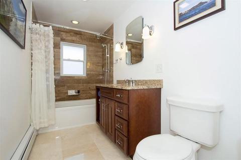 524 E Turner Ave, Roselle, IL 60172 photo 11