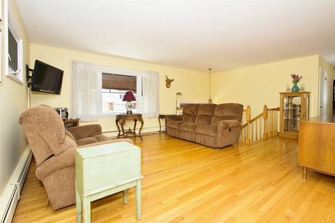 524 E Turner Ave, Roselle, IL 60172 photo 2