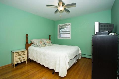 524 E Turner Ave, Roselle, IL 60172 photo 8