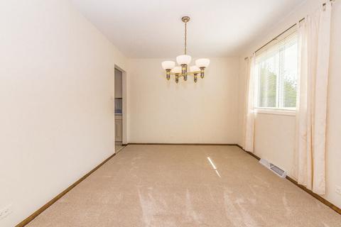 591 Garys Dr, Antioch, IL 60002 photo 7