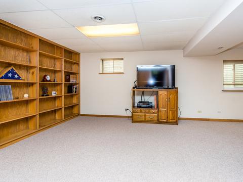 789 Ayers St, Bolingbrook, IL 60440 photo 27