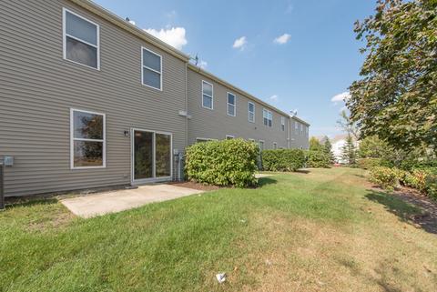 4153 Blackstone Dr, Aurora, IL 60504 photo 3
