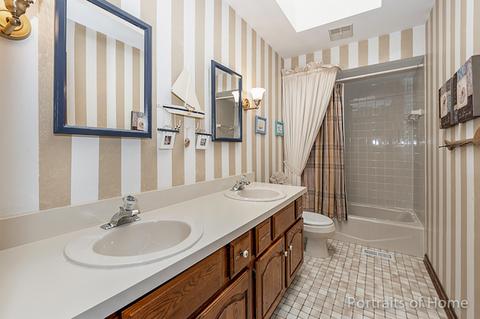 524 Brighton Dr, Wheaton, IL 60189 photo 22
