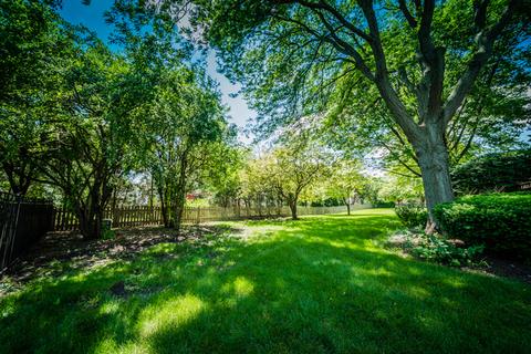 524 Brighton Dr, Wheaton, IL 60189 photo 27
