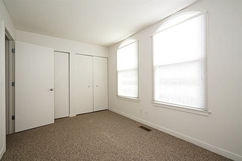 526 E 32nd St #C, Chicago, IL 60616 photo 11