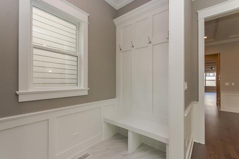 2426 N Artesian Ave, Chicago, IL 60647 photo 2