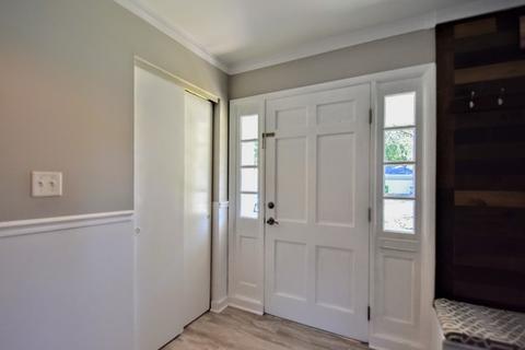 4805 Chesterfield Dr, Mchenry, IL 60050 photo 3