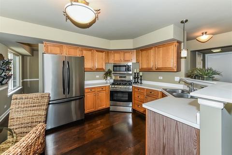 1441 Baron Ct, Bartlett, IL 60103 photo 6