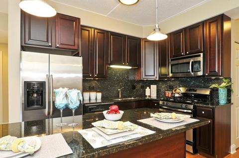 1670 Mill St #507, Des Plaines, IL 60016 photo 2