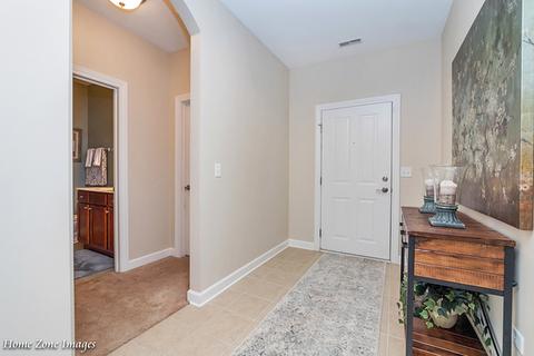 16549 S Fox Run Cir, Plainfield, IL 60586 photo 3