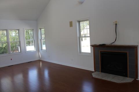 2454 Valley View Dr, Kankakee, IL 60901 photo 8