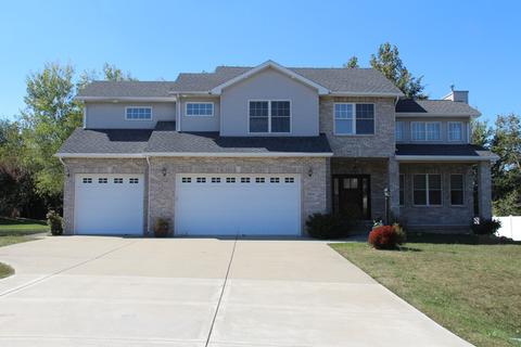2454 Valley View Dr, Kankakee, IL 60901 photo 1